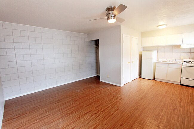 Photo - Recently Remodeled Studio Apartment In Hot East Austin! Unit Apt A
