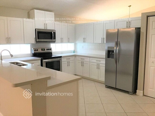 Photo - 18216 SW 4th St