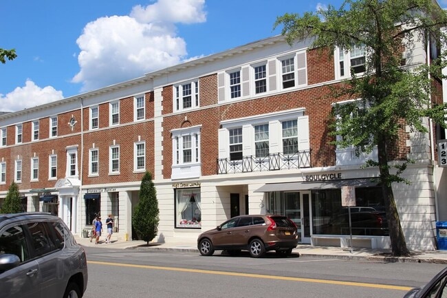 Photo - 106 Kraft Ave Unit 2