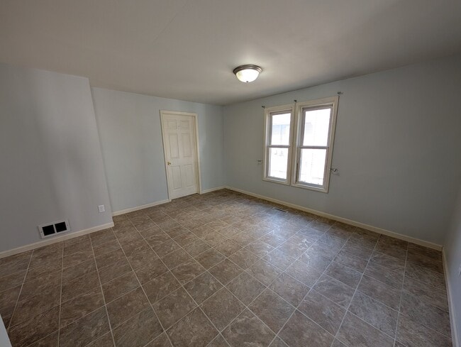 Photo - 92 Harrison Pl