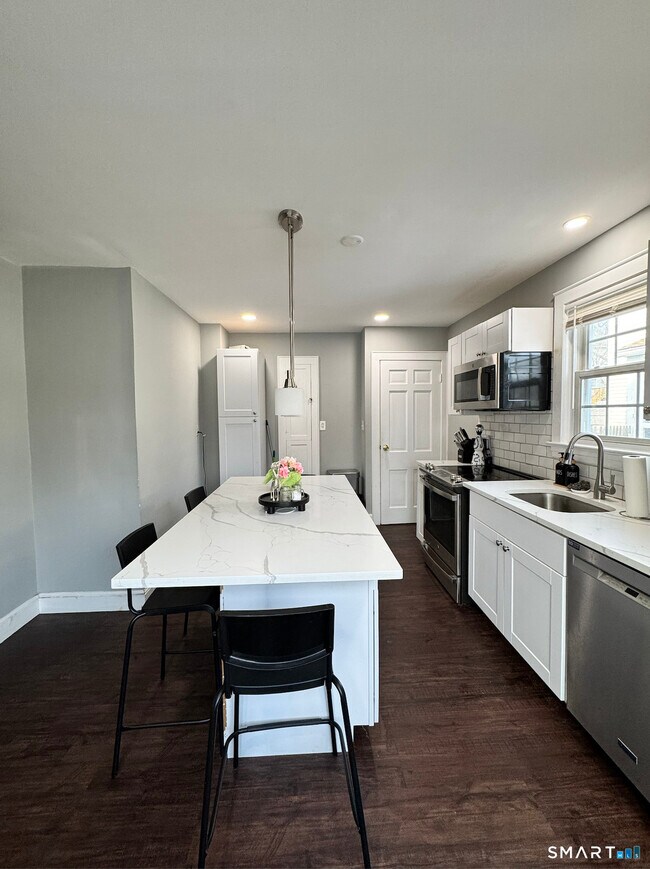 Photo - 103 Wyoming St