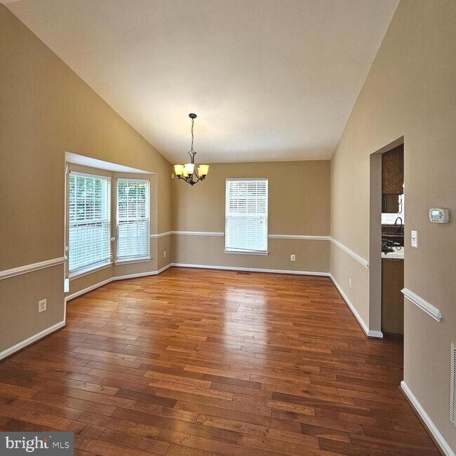 3917-red-bird-ln-house-house-rental-in-woodbridge-va-forrent