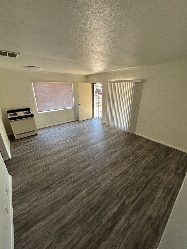 Photo - 2 bedroom with AC