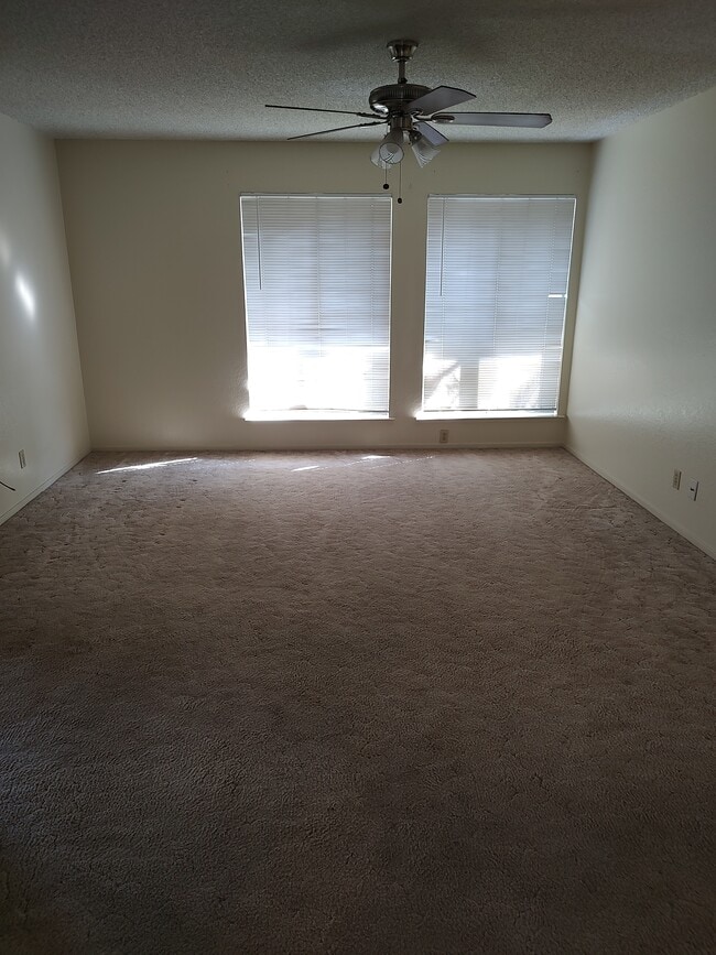 Photo - 71 W Santa Ana Ave Unidad Santa Ana Apartment