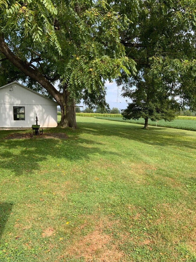 4 br, 1 bath House 685 DRYWELLS RD Rental House Rental in