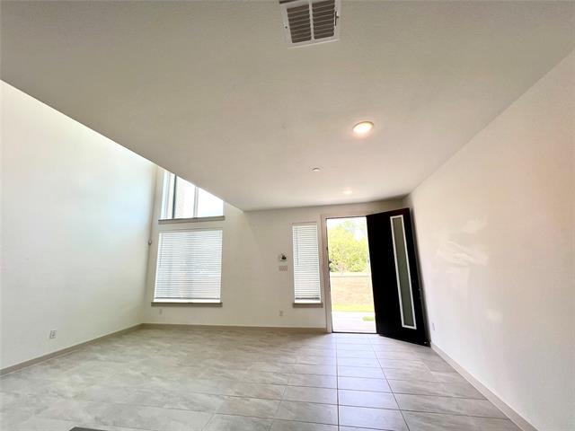 Photo - 1755 Montgomery Dr