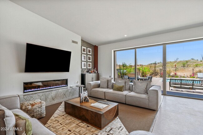 Photo - 15212 N Sandy Blf Rd