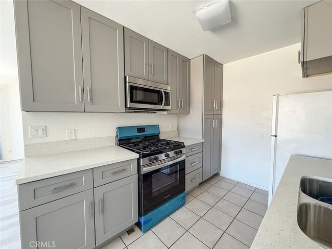 Photo - 5839 Bagley Ave