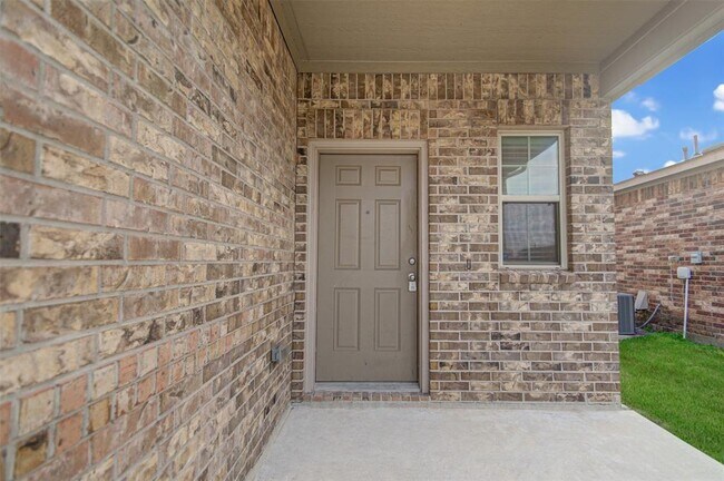 Photo - 2730 Skyview Long Dr