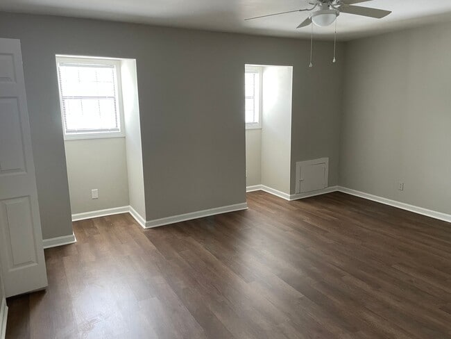 Photo - 1024 Fir Pl