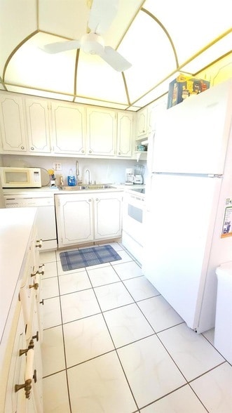 Photo - 147 Bedford E