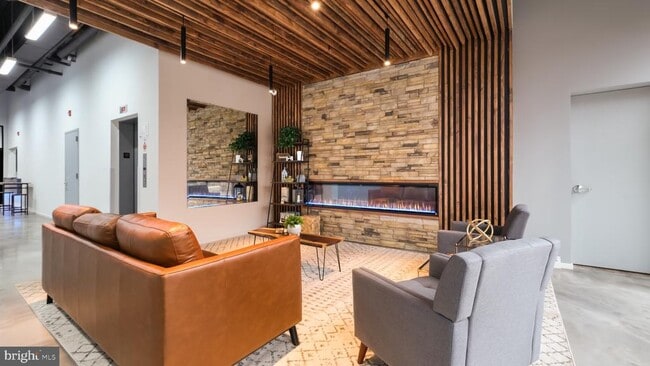 Building Photo - 4419 Ludlow St Unit 408 - APARTMENT A