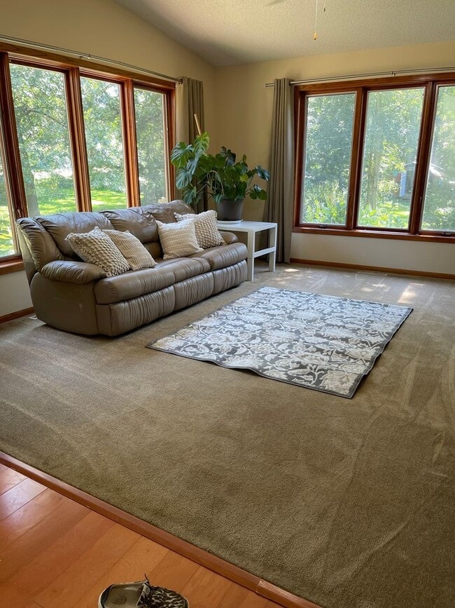 Photo - 14838 Kendall Ct