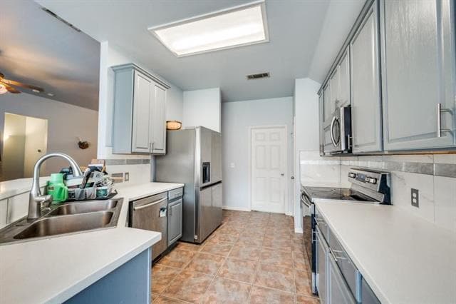 Photo - 1004 Broken Spoke Dr