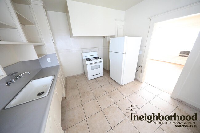 Photo - 713 N Van Ness Ave Unidad 713