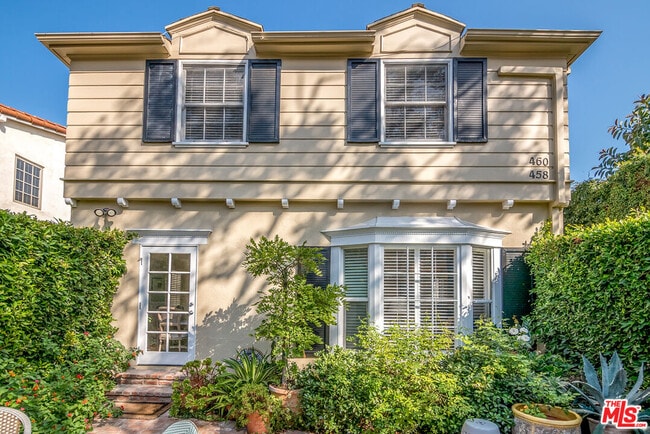 Building Photo - 458 S Bedford Dr