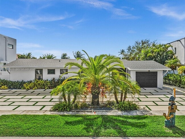 Photo - 2310 NE 48th Ct