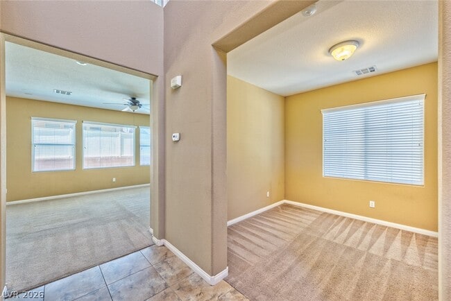 Building Photo - 8020 Aztec Basin Ave