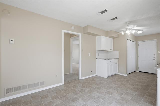 Photo - 1203 Custer Rd