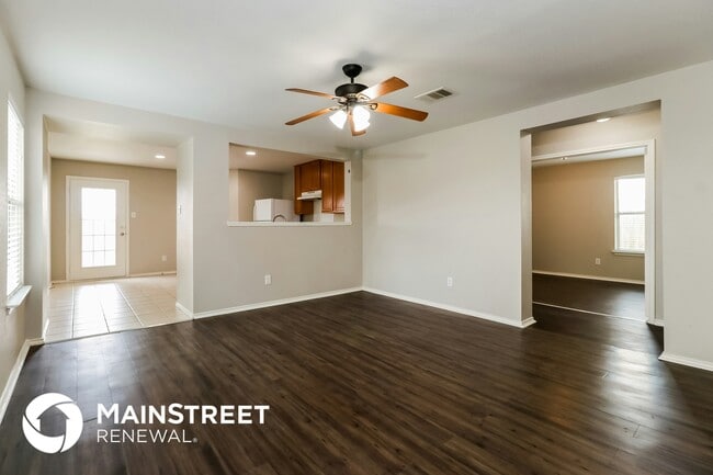Photo - 13521 Coomes Dr