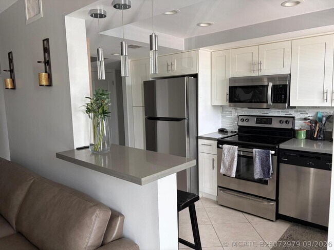 Photo - 137 Golden Isles Dr Unit 412
