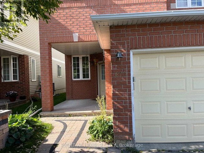 Photo - 270 Deercroft Ave