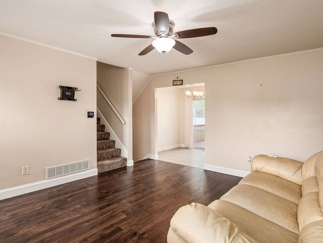 Photo - 3 Bedroom 1.5 Bath Single Family Home - Hilliard, OH