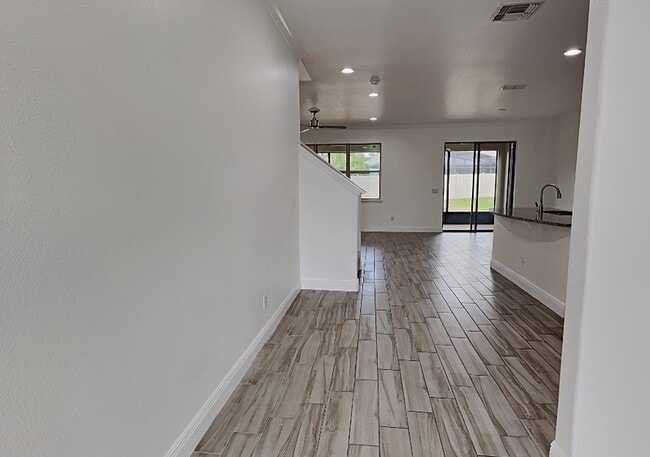 Photo - 5283 Brydon Woods Cir