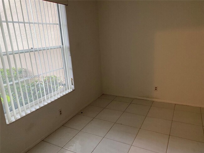 Photo - 1951 Atlantic Shores Blvd