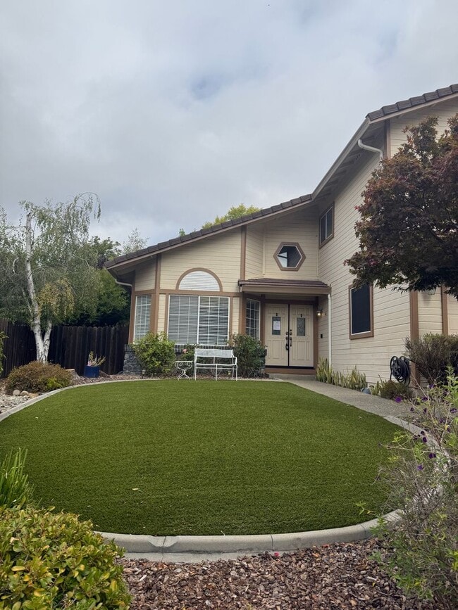 Photo - 2853 St Andrews Rd