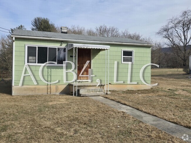 Building Photo - 79 Memory Ln Rental