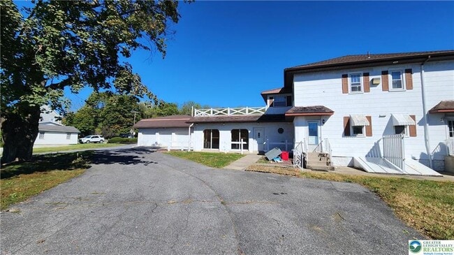 Photo - 4633 Lehigh Dr