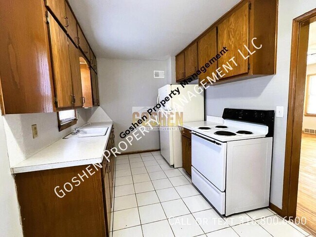 Photo - Cozy 2 Bed 1 Bath Abode with Garage & Yard