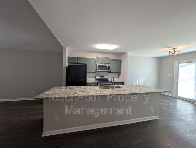 Photo - 2831 Mayfair Ave