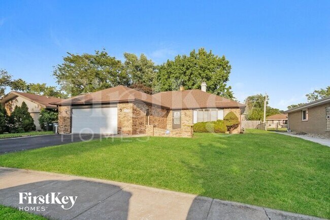 Photo - 18519 Carriage Ln