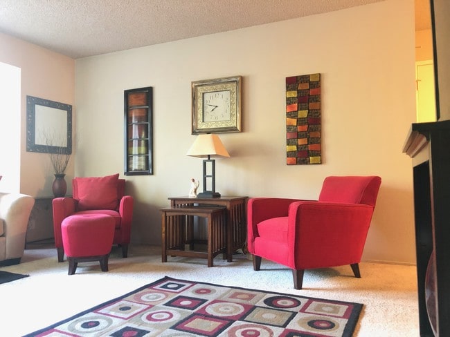 Ravello Apartments