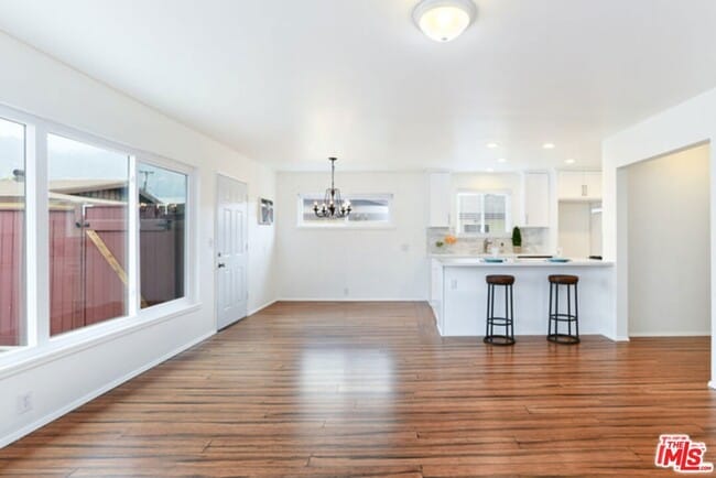 Photo - 1789 Atchison St