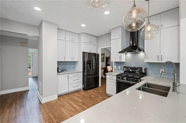 Photo - 135 Sable Pointe Dr