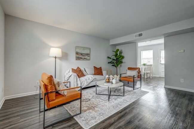 Photo - Highland Woods