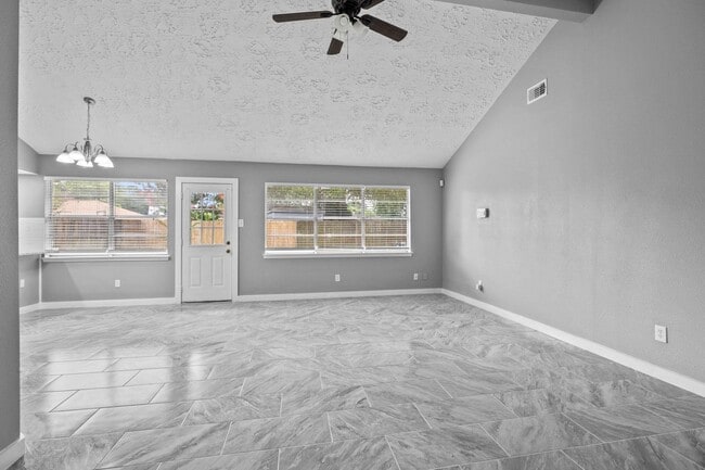8122 Swan Meadow Ln