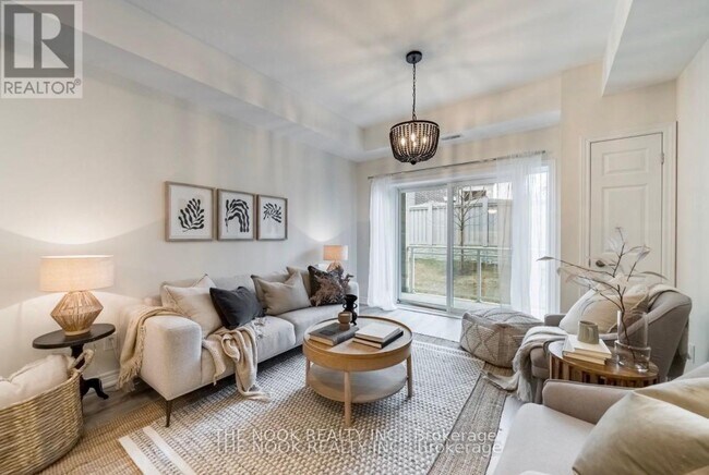 Photo - 660 Gordon St Unité 110