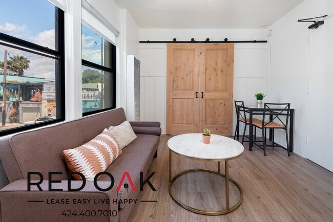 Photo - Stunning, Move-In Ready One Bedroom with a... Unidad 4