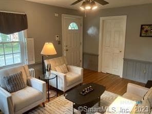 Photo - 121 Clark St