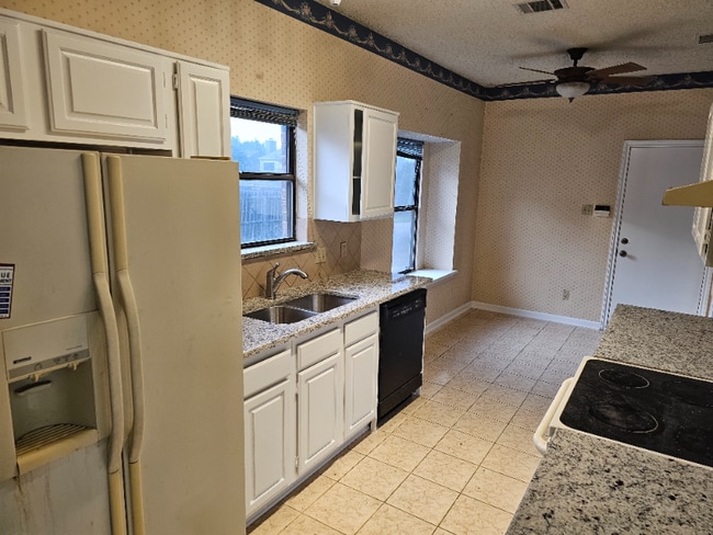 Photo - 4033 Coronado Dr