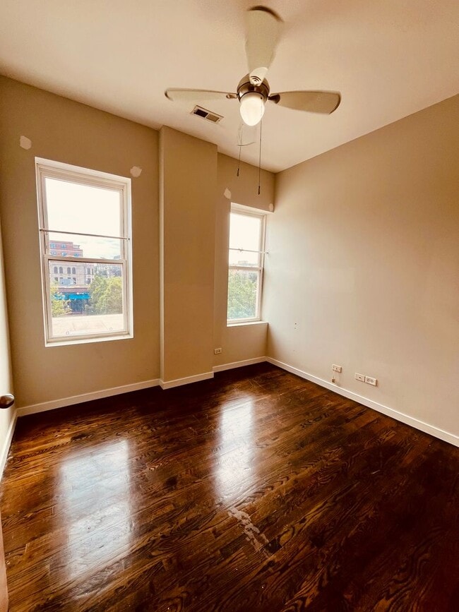 Photo - 2824 W Armitage Ave Unit 2F