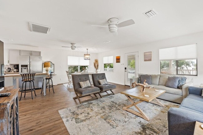 Photo - 22103 Lakeview Dr Unidad ID1447140P