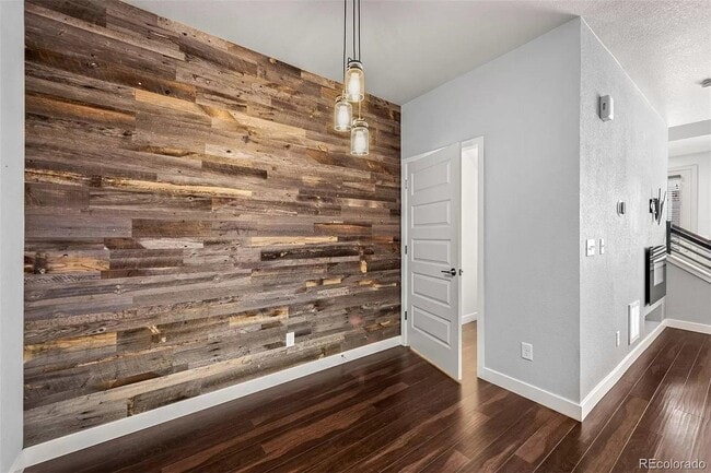 Photo - 6763 Morrison Dr