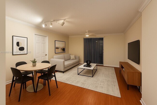 Building Photo - 1900 Van Buren St Unit 305B