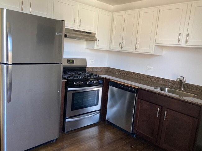 Photo - Bowmanville Two Bed/One Bath ~ Private Deck ~ Pets Welcome *Income Guidelines Apply* Unit 5343-3
