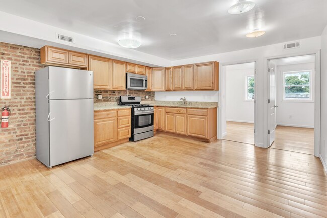 Building Photo - 53-55 Bleeker St Unit 1 Rental